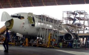 GMF-Garuda-Maintenance-Facility-bengkel-garuda