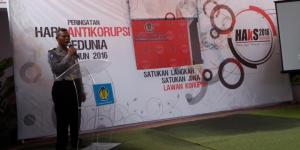 112037420161209-084035780x390